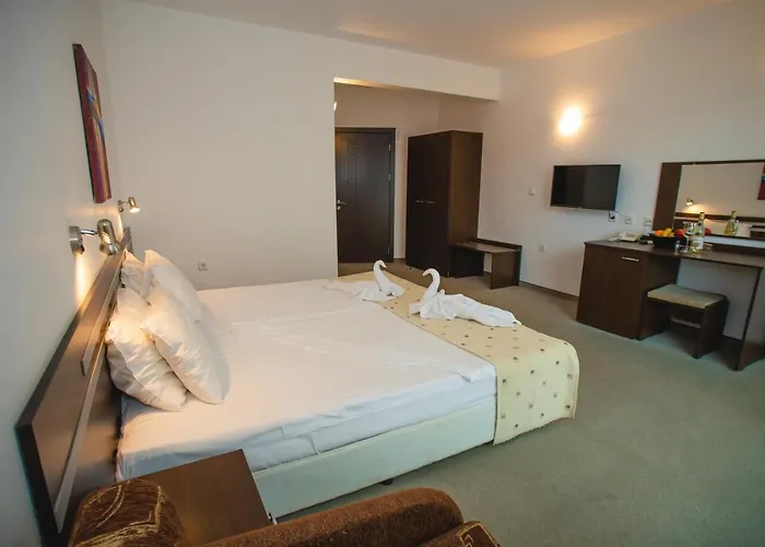 дева - ол инклузив Хотел 3*